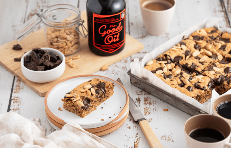 chocolate-peanut-butter-oat-bars